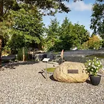 2 Bedroom Pet Friendly In Ferienhaus *