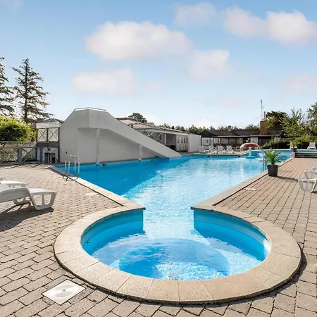 2 Bedroom Pet Friendly In